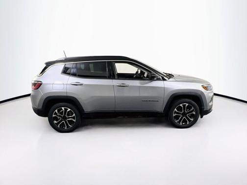 Billet Silver Metallic Clearcoat 2022 Jeep Compass Limited