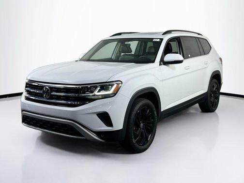 2022 Volkswagen Atlas 3.6L SE w/Technology