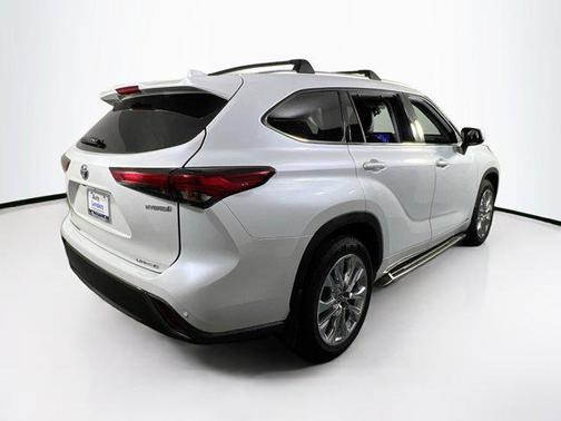 2023 Toyota Highlander Hybrid Limited