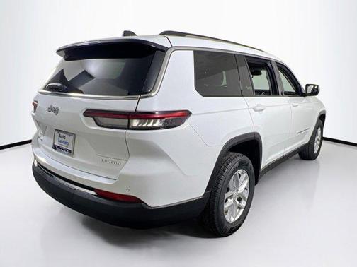 2021 Jeep Grand Cherokee L Laredo