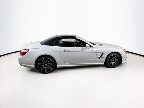 2015 Mercedes-Benz SL-Class 2dr Roadster SL 550