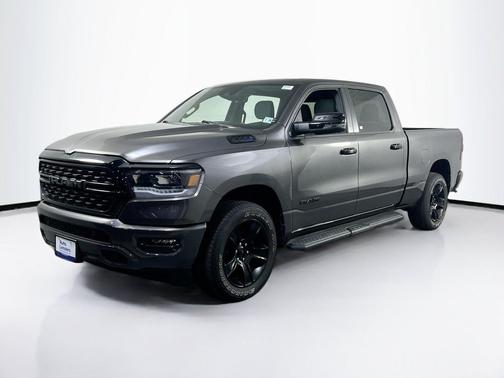 Granite Crystal Metallic Clearcoat 2023 RAM 1500 Big Horn/Lone Star