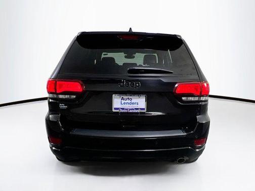 2022 Jeep Grand Cherokee Laredo