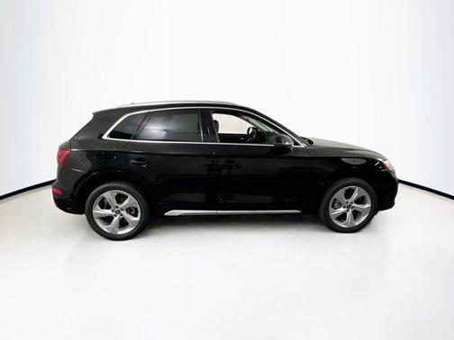 2021 Audi Q5 45 Premium Plus
