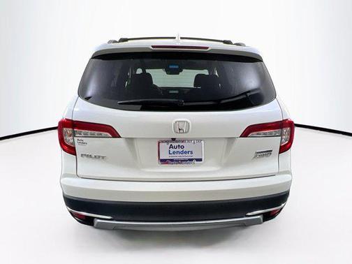 2019 Honda Pilot Touring 8-Passenger