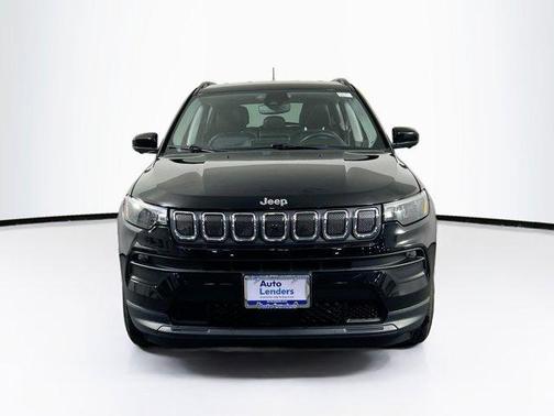 Diamond Black Crystal Pearlcoat 2022 Jeep Compass Latitude