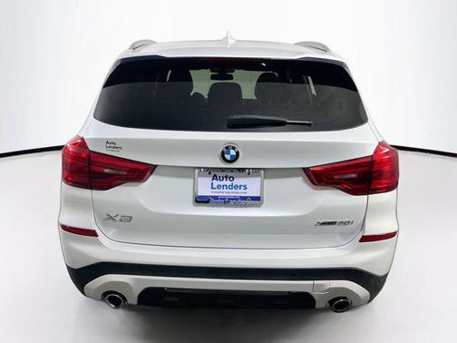 Mineral White Metallic 2019 BMW X3 xDrive30i