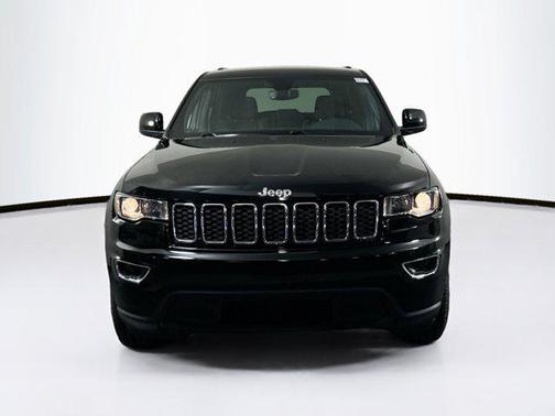 2022 Jeep Grand Cherokee Laredo