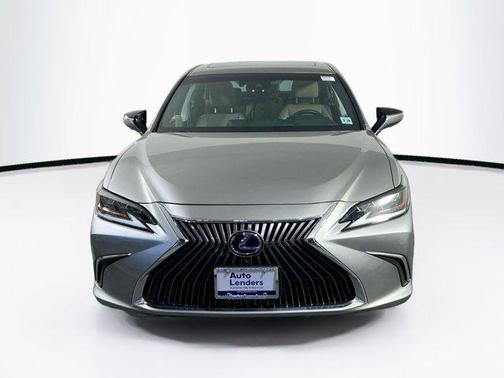 2021 Lexus ES 300h Ultra Luxury