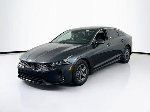 2022 Kia K5 LXS