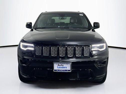 2022 Jeep Grand Cherokee Laredo