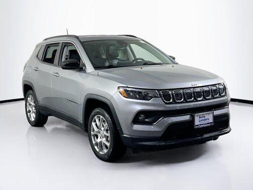 Billet Silver Metallic Clearcoat 2022 Jeep Compass Latitude Lux