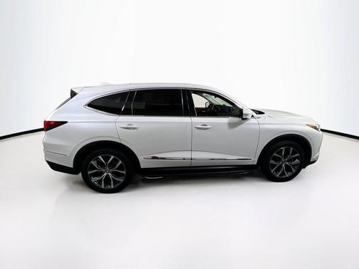 White 2022 Acura MDX Technology Package