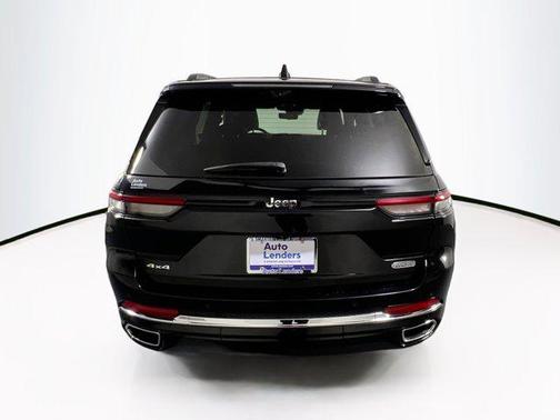 2022 Jeep Grand Cherokee Overland