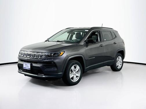 Granite Crystal Metallic Clearcoat 2022 Jeep Compass Latitude