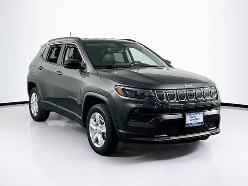 Granite Crystal Metallic Clearcoat 2022 Jeep Compass Latitude
