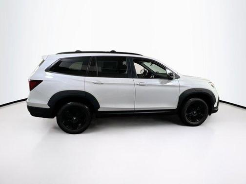 2022 Honda Pilot AWD TrailSport