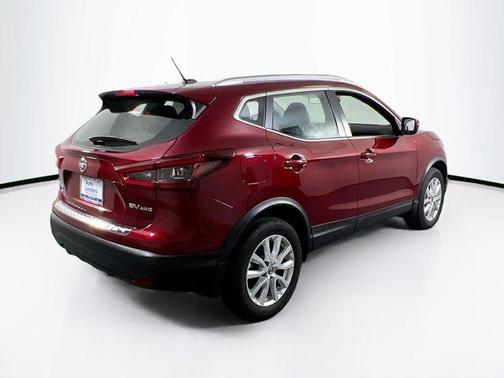 2022 Nissan Rogue Sport SV