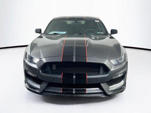 2017 Ford Shelby GT350 Base