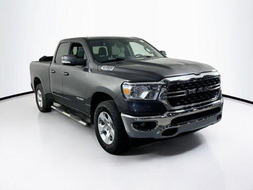 Granite Crystal Metallic Clearcoat 2022 RAM 1500 Big Horn/Lone Star