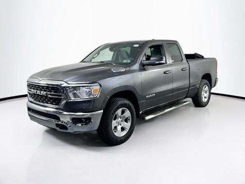 Granite Crystal Metallic Clearcoat 2022 RAM 1500 Big Horn/Lone Star