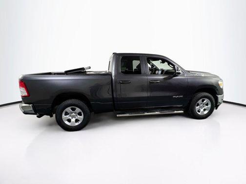 Granite Crystal Metallic Clearcoat 2022 RAM 1500 Big Horn/Lone Star