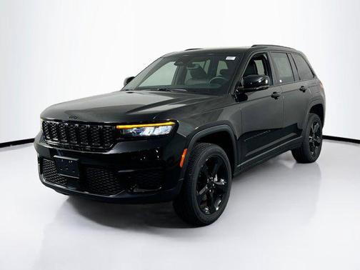 2022 Jeep Grand Cherokee Altitude