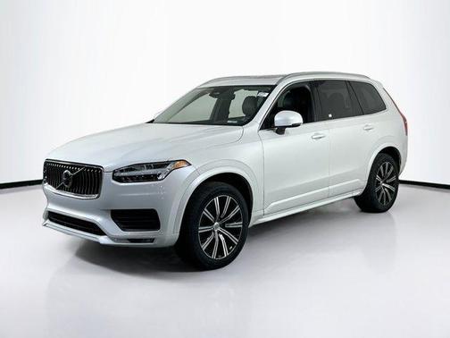 2023 Volvo XC90 B5 Core