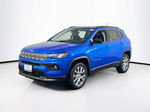 2022 Jeep Compass Latitude Lux