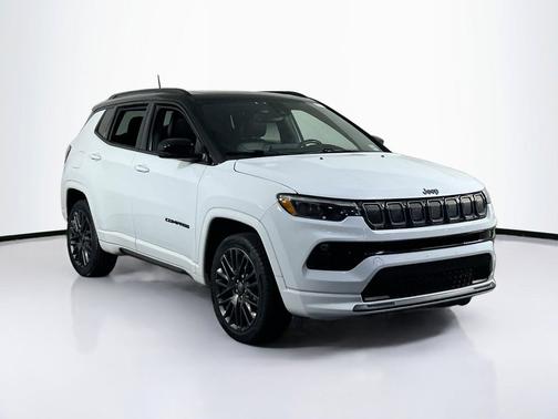 Bright White Clearcoat 2022 Jeep Compass High Altitude