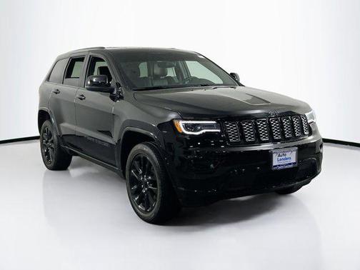 2022 Jeep Grand Cherokee Laredo