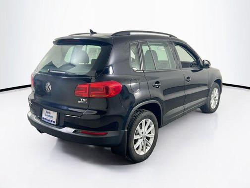 2017 Volkswagen Tiguan Limited 2.0T