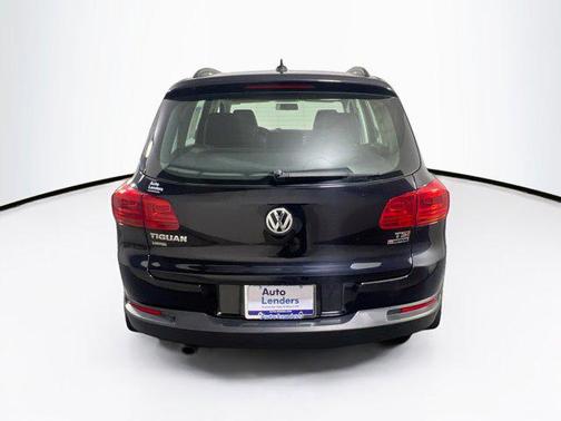 2017 Volkswagen Tiguan Limited 2.0T