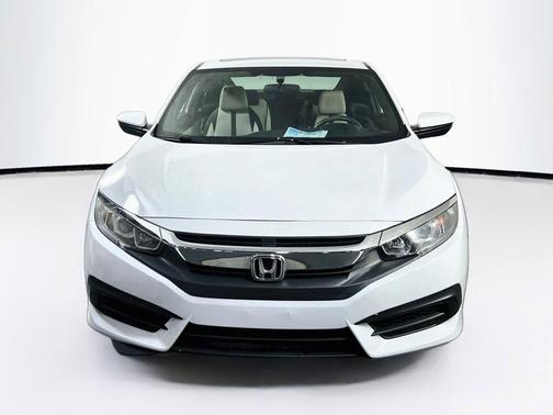 Taffeta White 2018 Honda Civic LX-P