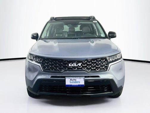 Everlasting Silver 2023 Kia Sorento S