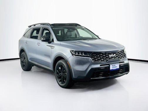 Everlasting Silver 2023 Kia Sorento S
