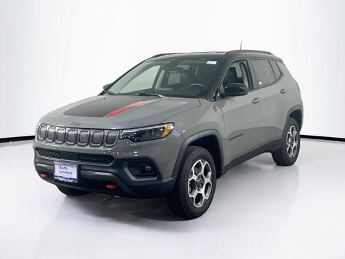 Sting-Gray Clearcoat 2022 Jeep Compass Trailhawk