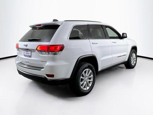 2022 Jeep Grand Cherokee Laredo