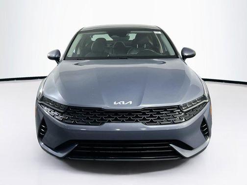 2022 Kia K5 EX