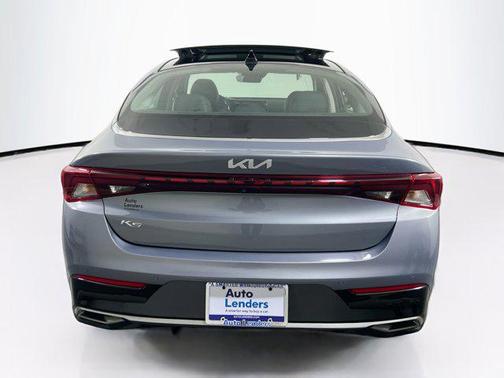 2022 Kia K5 EX