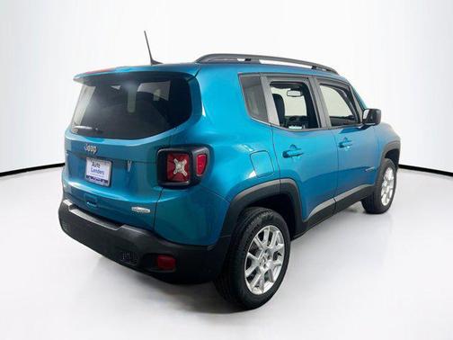 Bikini Metallic Clearcoat 2022 Jeep Renegade Latitude