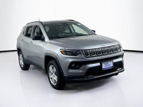 Billet Silver Metallic Clearcoat 2022 Jeep Compass Latitude