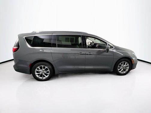 Ceramic Gray Clearcoat 2021 Chrysler Pacifica Touring L