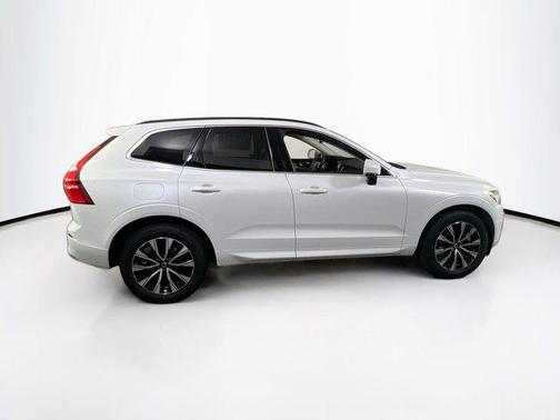 2023 Volvo XC60 B5 Core
