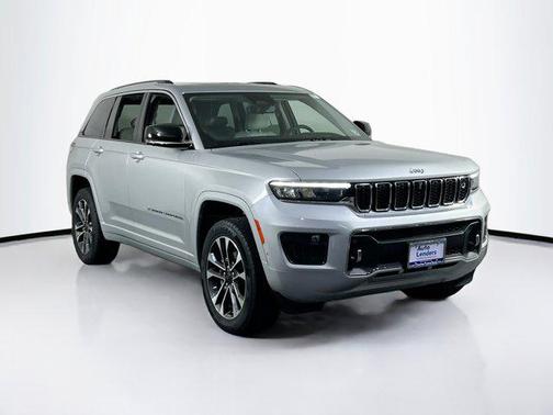 2022 Jeep Grand Cherokee Overland