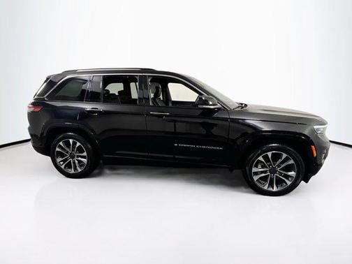 2023 Jeep Grand Cherokee Overland