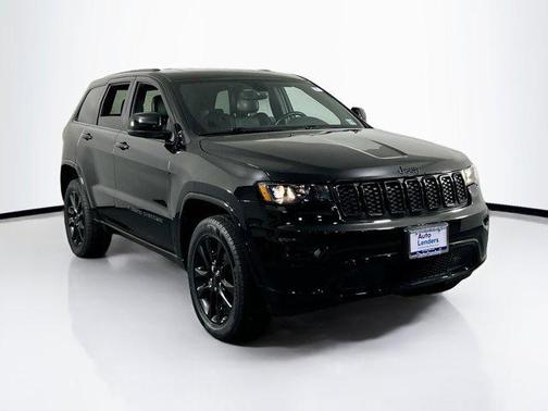 2022 Jeep Grand Cherokee Laredo
