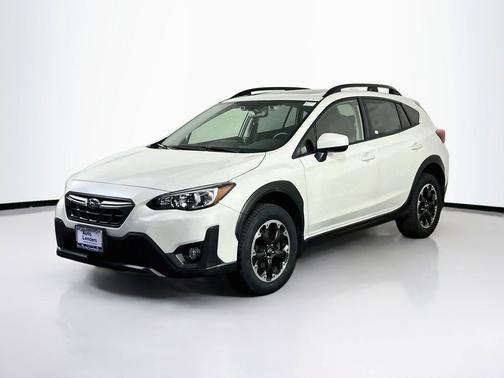 Crystal White Pearl 2023 Subaru Crosstrek Premium