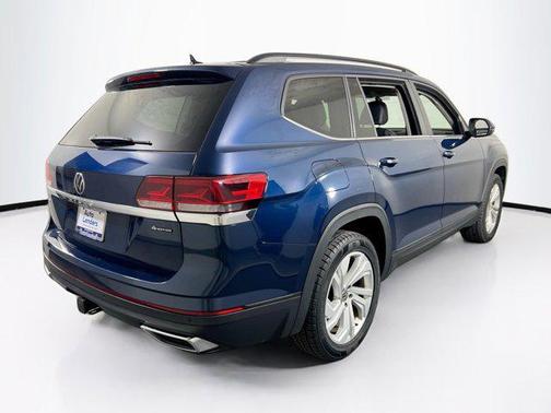 2023 Volkswagen Atlas 3.6L SE w/Technology
