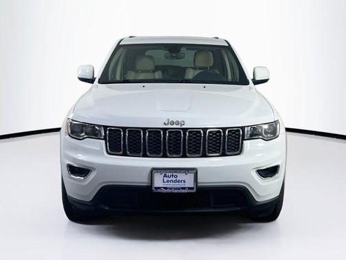 2022 Jeep Grand Cherokee Laredo
